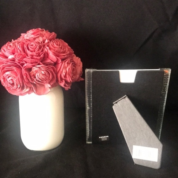 SIXTREES Jewel Clear Glass Rows Photo Frame 4 x 6 NEW - Picture 4 of 4